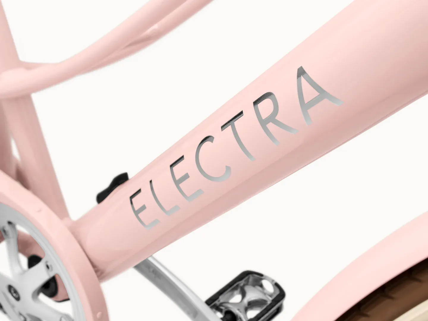 Electra Loft Go! 7D EQ Vélo de ville électrique Femme 2024 S Rose